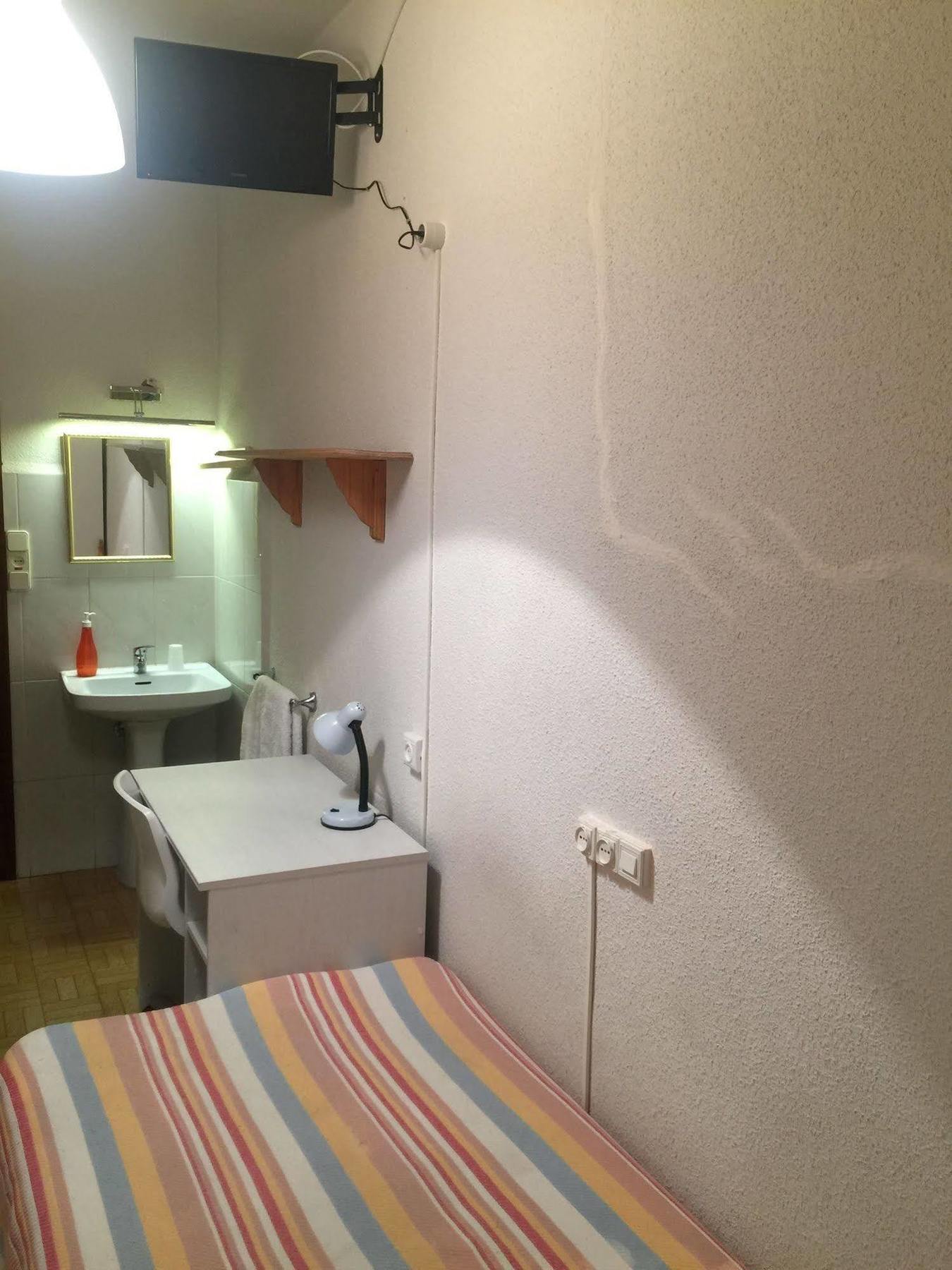 Hostal Murcia Madrid Kültér fotó