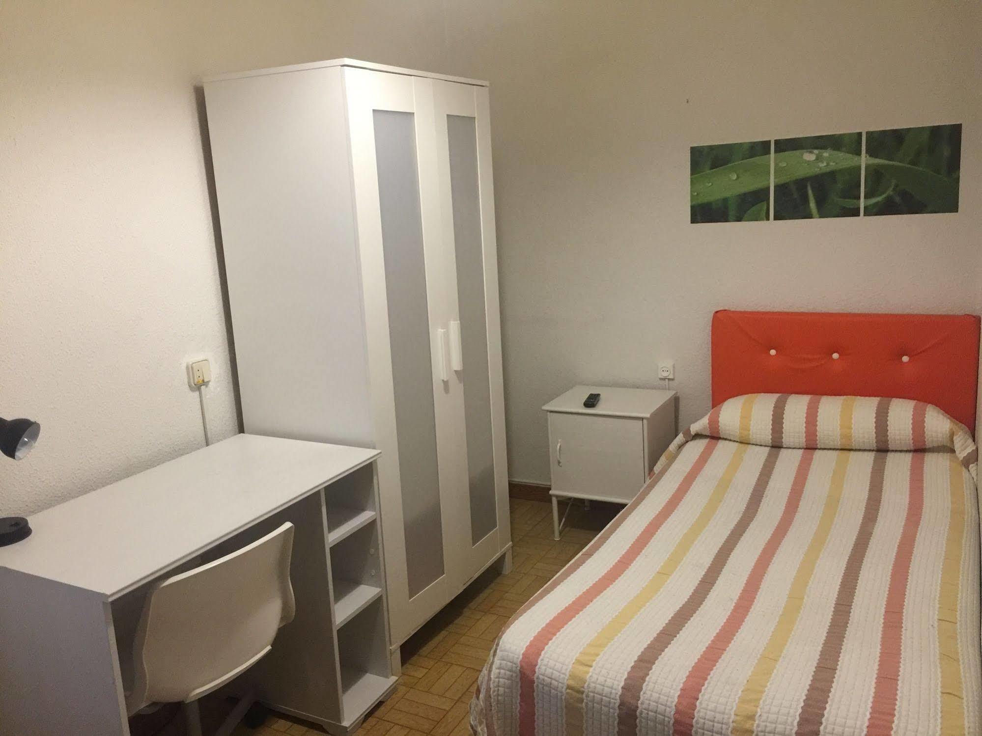 Hostal Murcia Madrid Kültér fotó